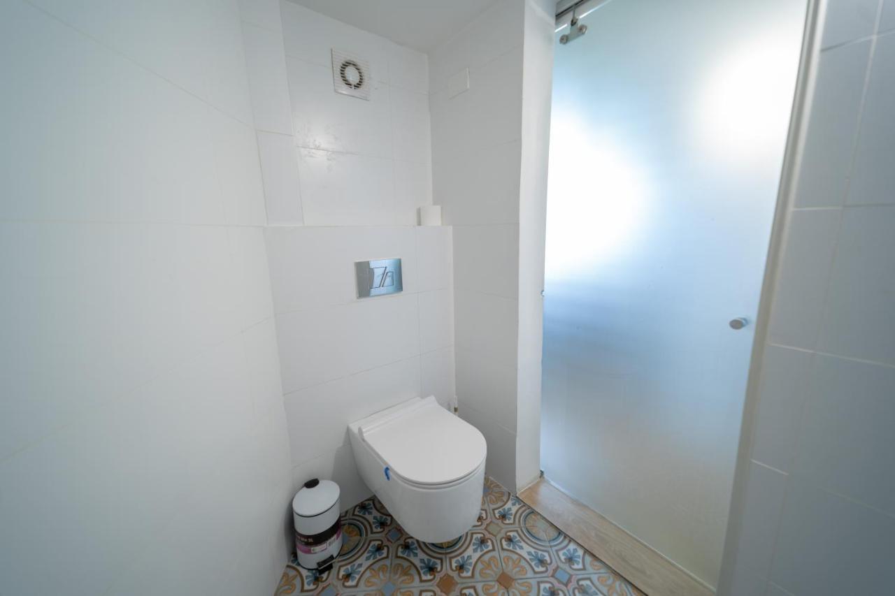 Ocean Executive Apartments - 5 Min From The Beach เทลอาวีฟ ภายนอก รูปภาพ