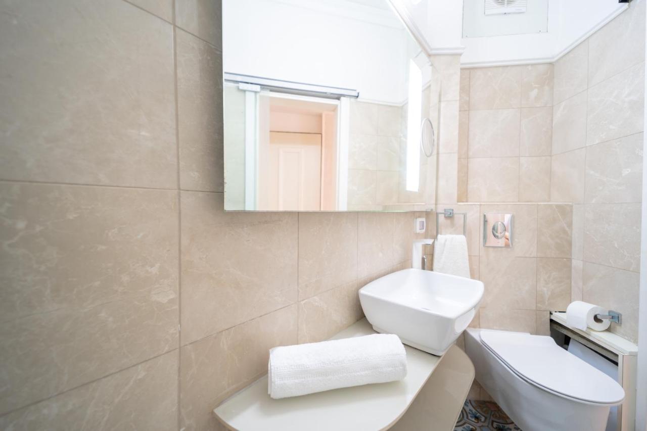 Ocean Executive Apartments - 5 Min From The Beach เทลอาวีฟ ภายนอก รูปภาพ